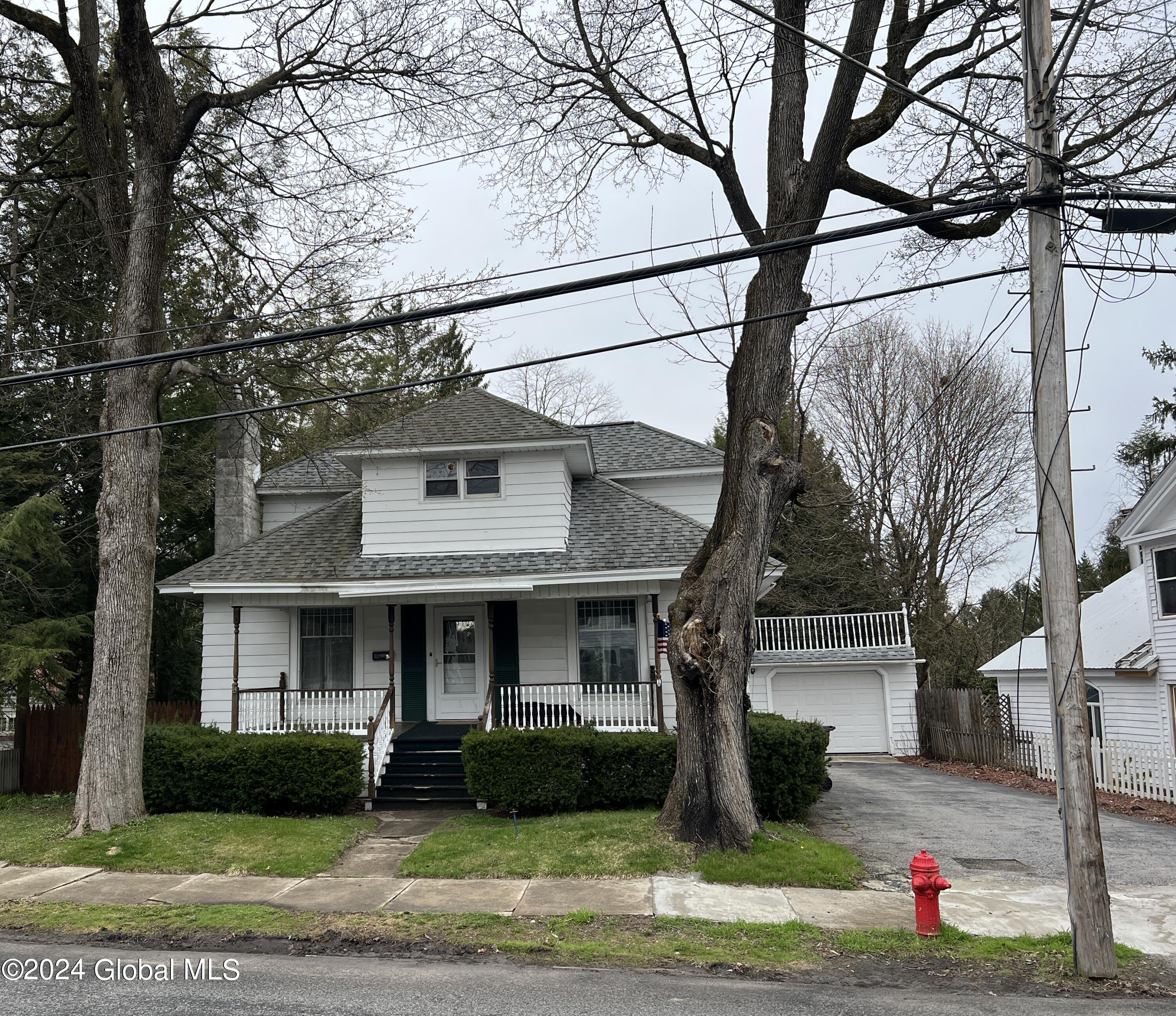 244 Kingsboro Avenue Gloversville NY 12078