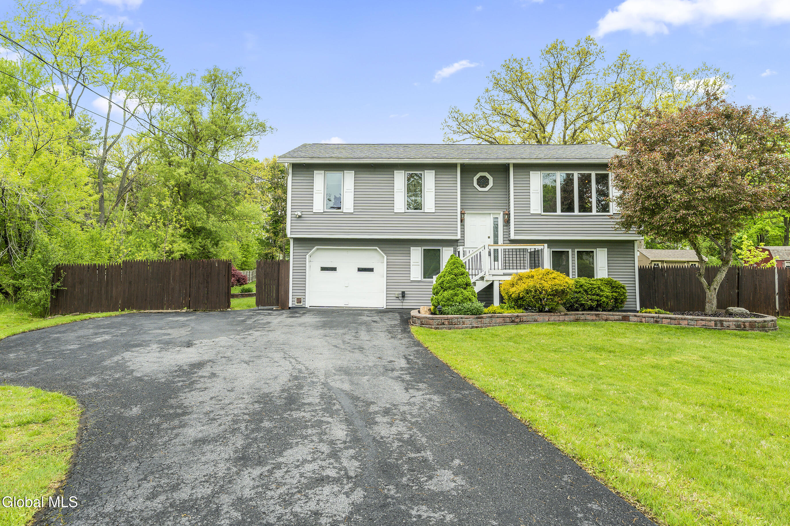 331 Butterfield Avenue Schenectady NY 12008