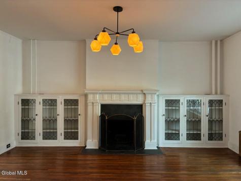 140 Chestnut Street Albany NY 12210