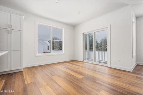 12 Brookhaven Court Saratoga Springs NY 12866