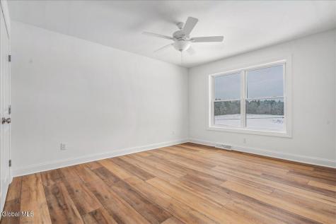 12 Brookhaven Court Saratoga Springs NY 12866