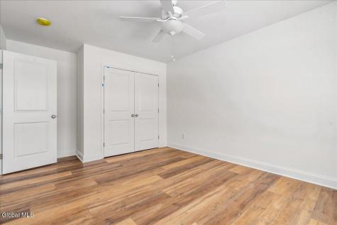 12 Brookhaven Court Saratoga Springs NY 12866