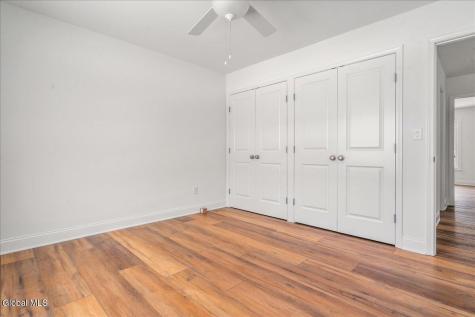 12 Brookhaven Court Saratoga Springs NY 12866