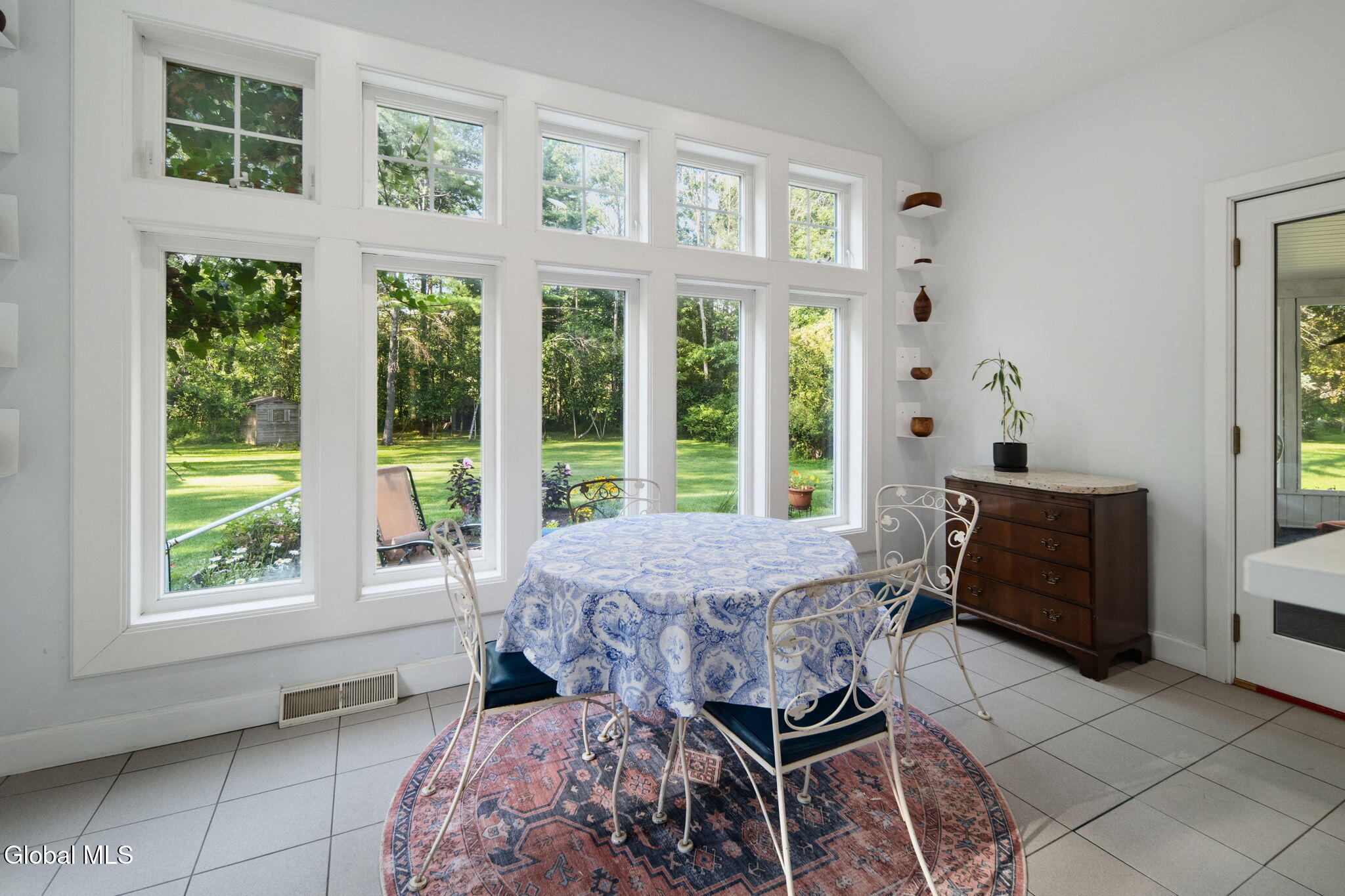 2347 Cayuga Road Niskayuna NY 12309