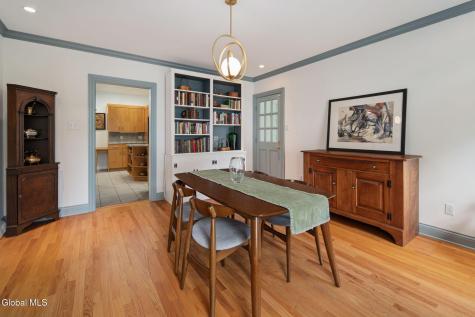 2347 Cayuga Road Niskayuna NY 12309