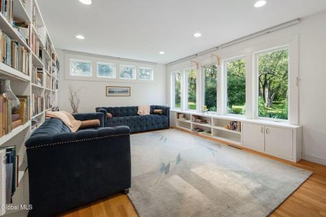 2347 Cayuga Road Niskayuna NY 12309