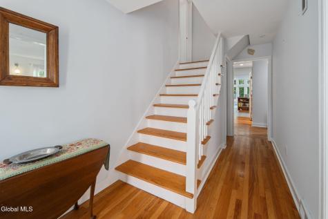 2347 Cayuga Road Niskayuna NY 12309