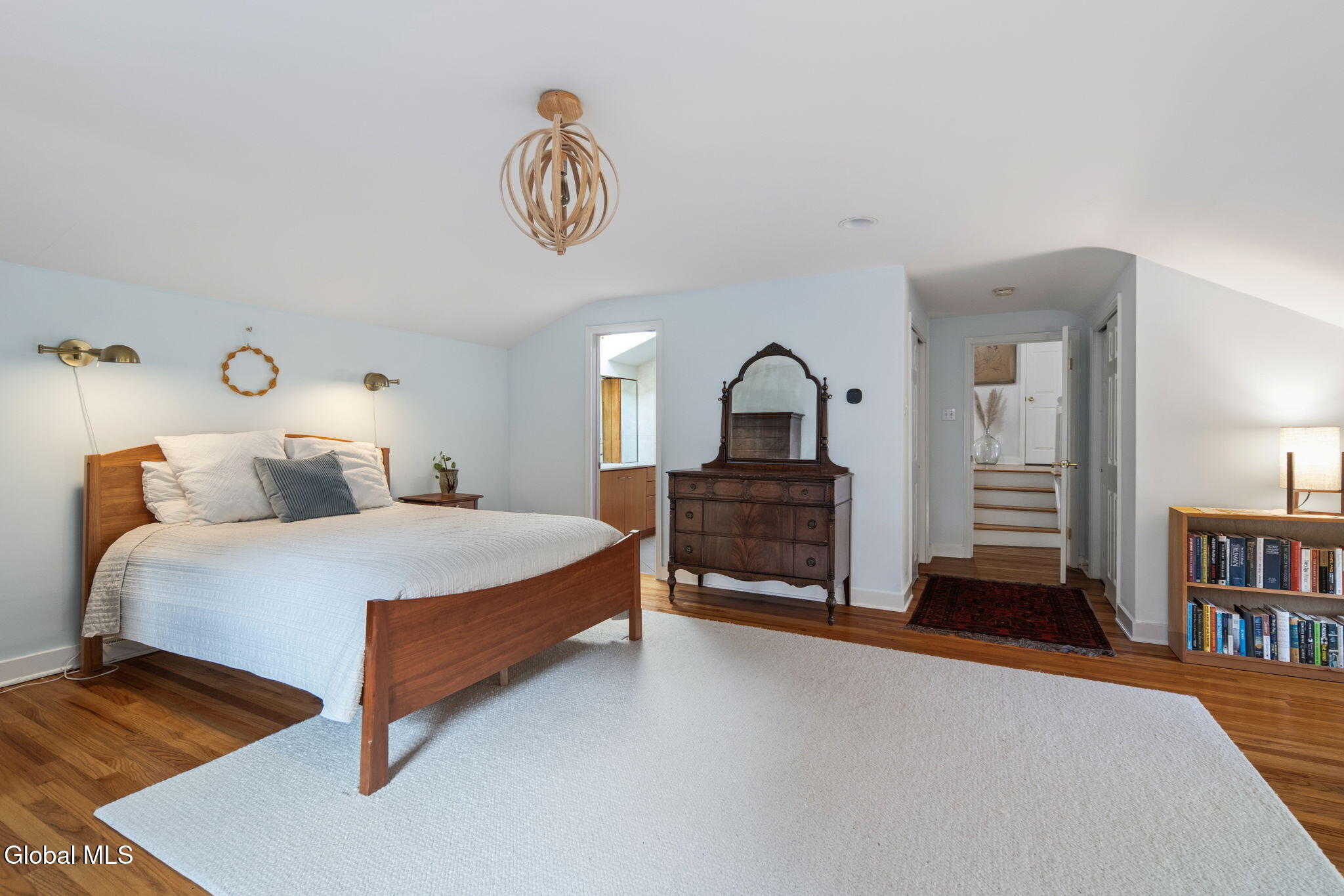 2347 Cayuga Road Niskayuna NY 12309