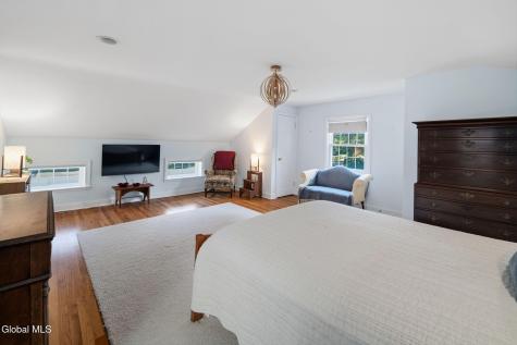 2347 Cayuga Road Niskayuna NY 12309