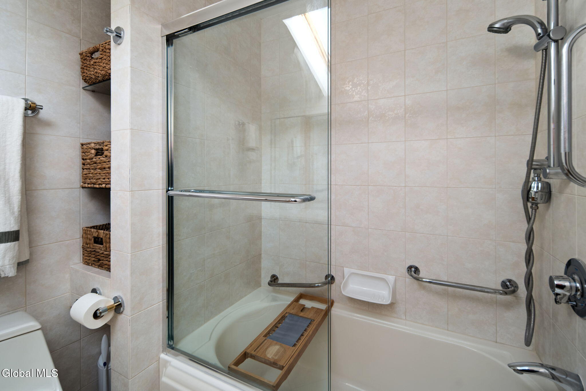 2347 Cayuga Road Niskayuna NY 12309