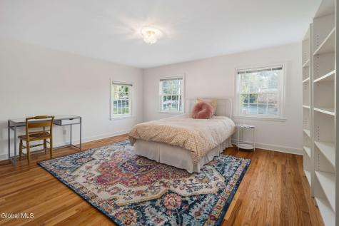2347 Cayuga Road Niskayuna NY 12309