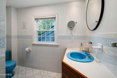 2347 Cayuga Road Niskayuna NY 12309