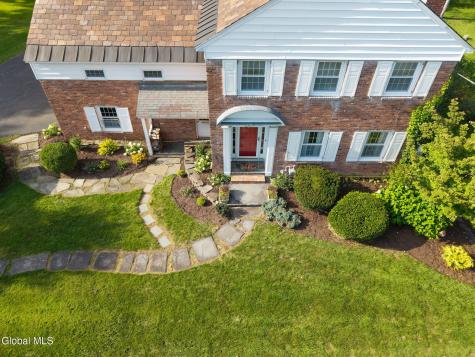 2347 Cayuga Road Niskayuna NY 12309