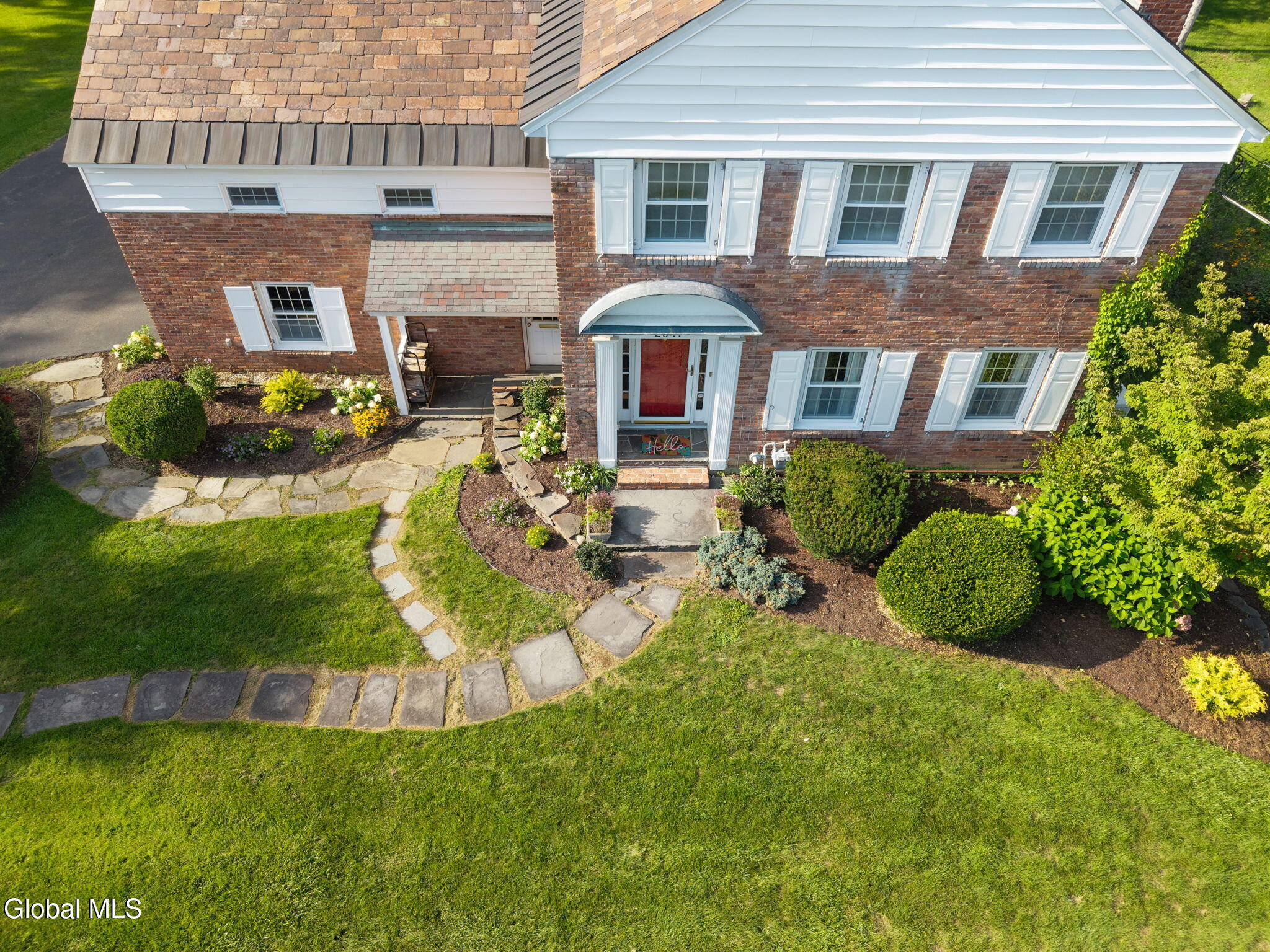 2347 Cayuga Road Niskayuna NY 12309