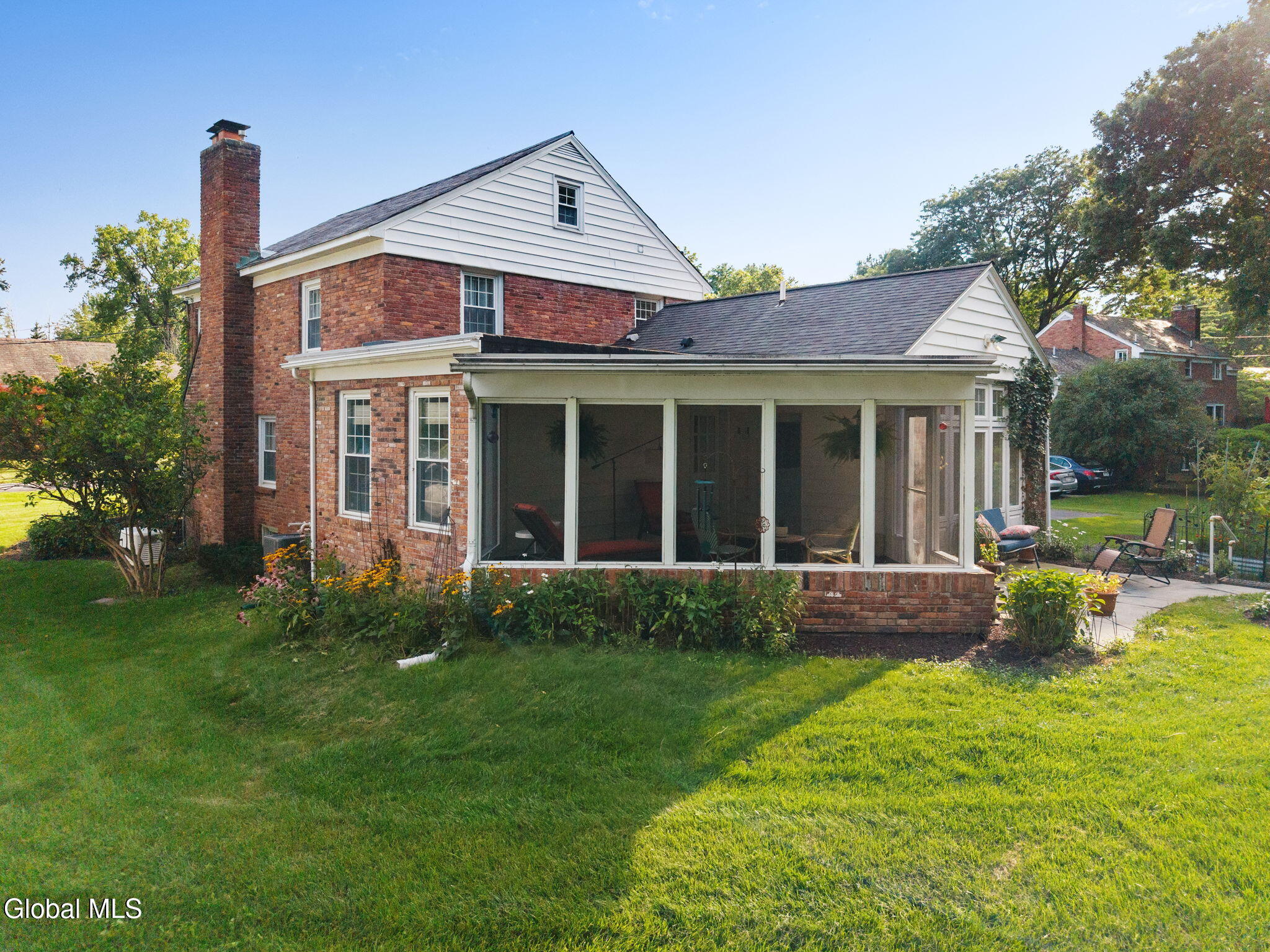 2347 Cayuga Road Niskayuna NY 12309