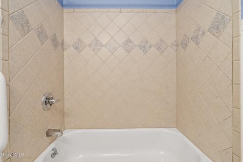 5 Mary Hadge Drive Schenectady NY 12309