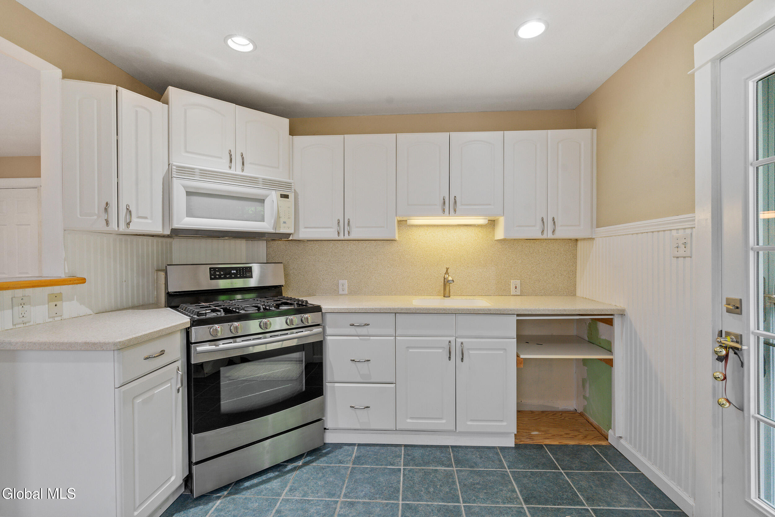 5 Mary Hadge Drive Schenectady NY 12309