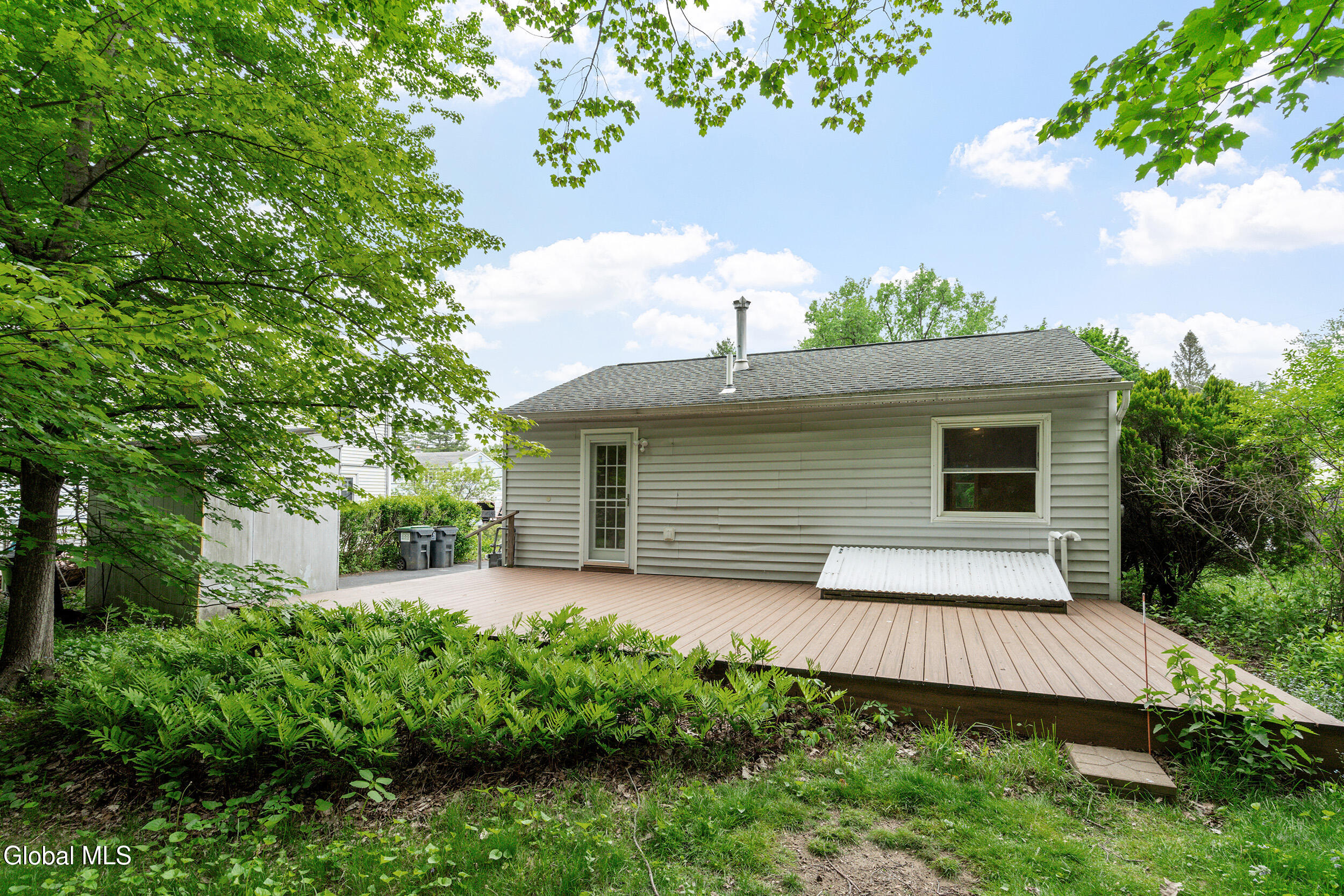 5 Mary Hadge Drive Schenectady NY 12309