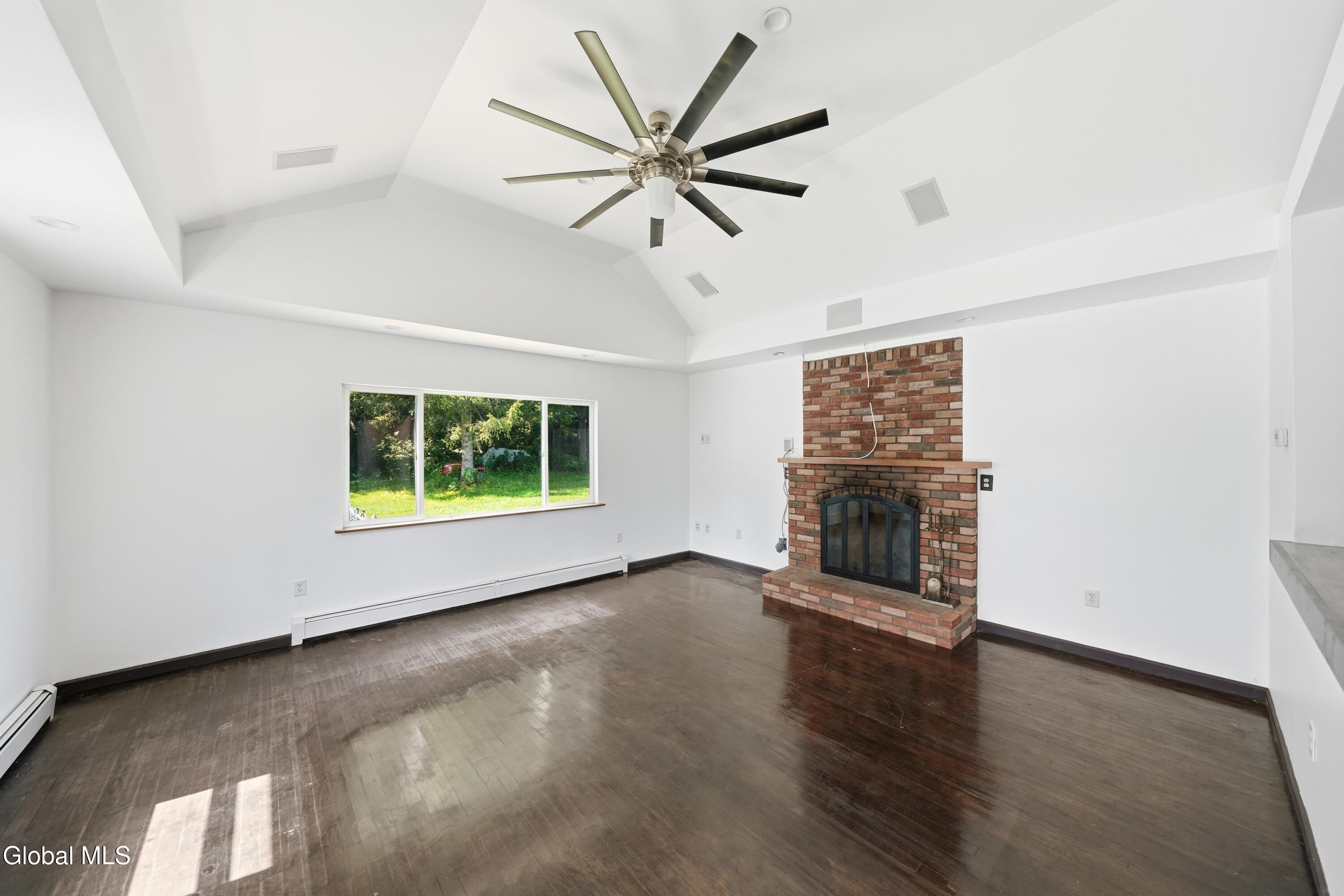 4132 Buckingham Drive Niskayuna NY 12304