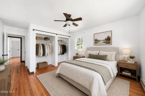 4132 Buckingham Drive Niskayuna NY 12304