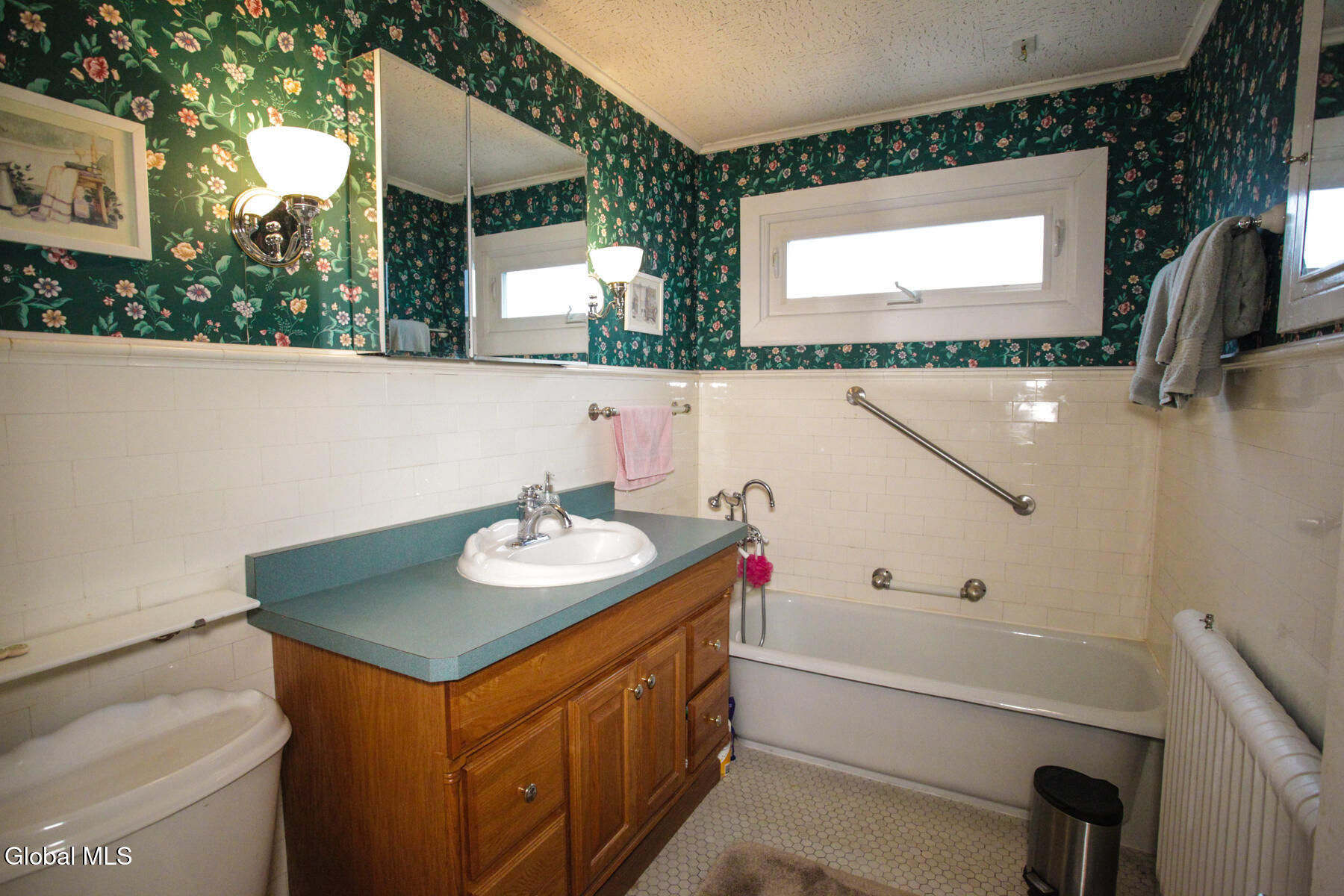 147 Lake George Avenue Ticonderoga NY 12883
