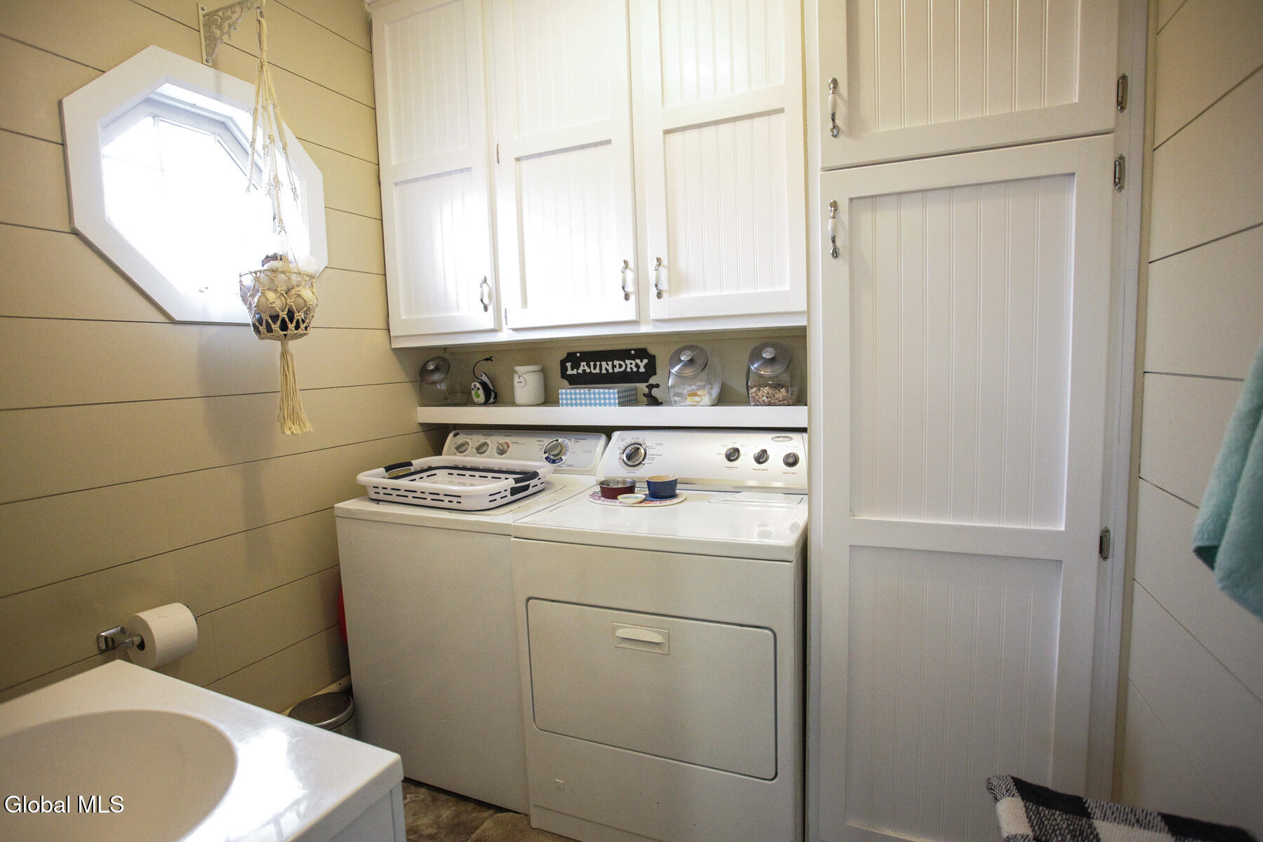 147 Lake George Avenue Ticonderoga NY 12883