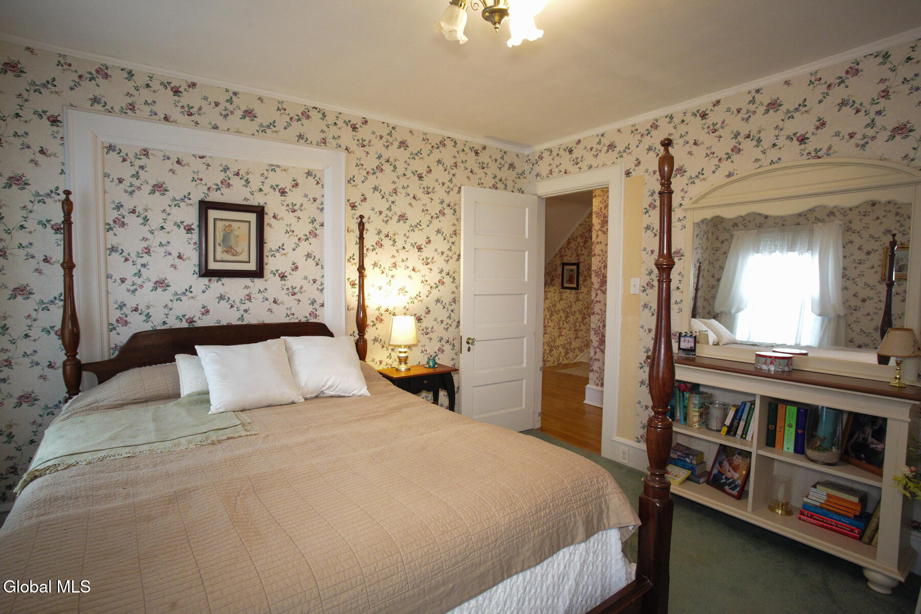 147 Lake George Avenue Ticonderoga NY 12883