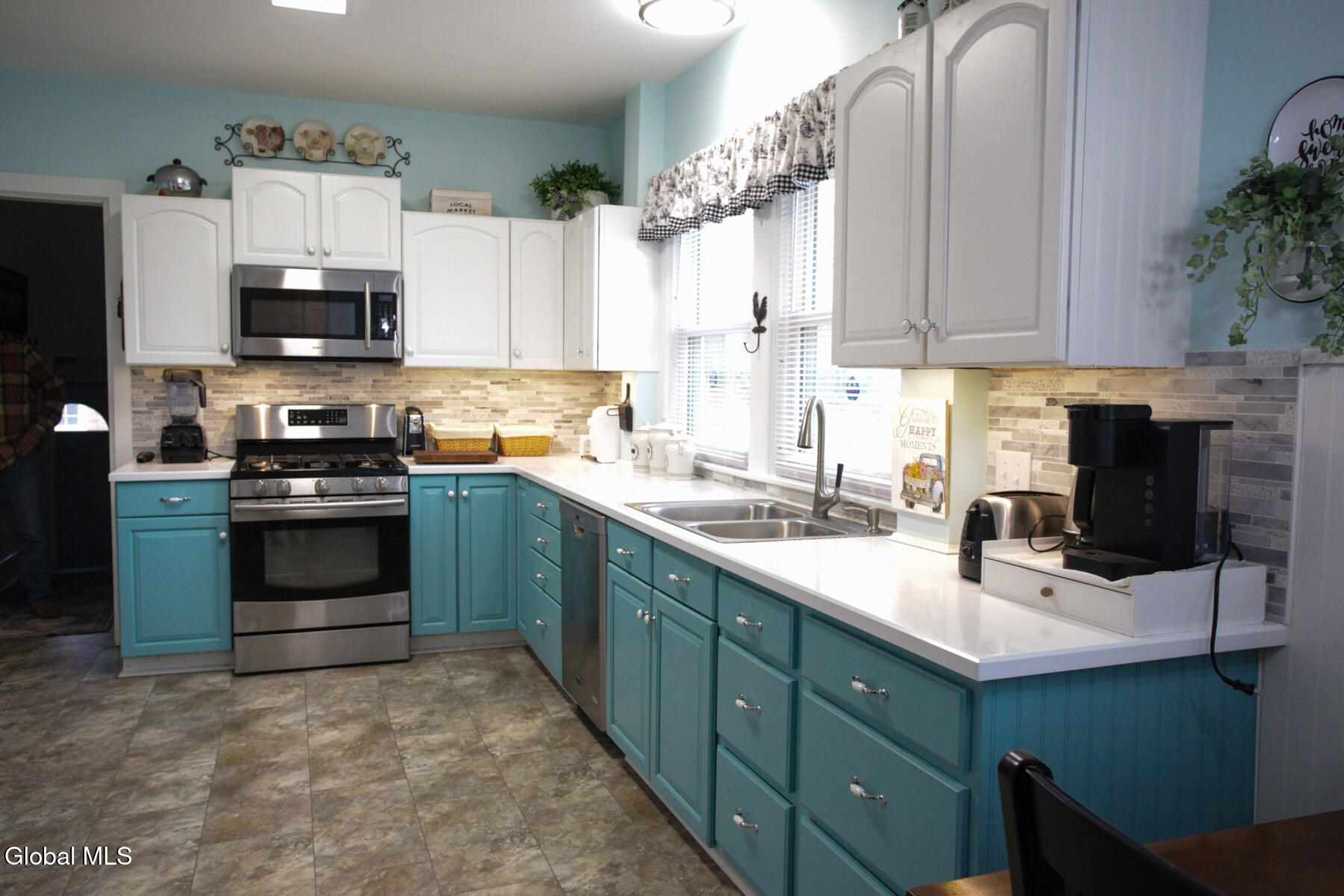 147 Lake George Avenue Ticonderoga NY 12883