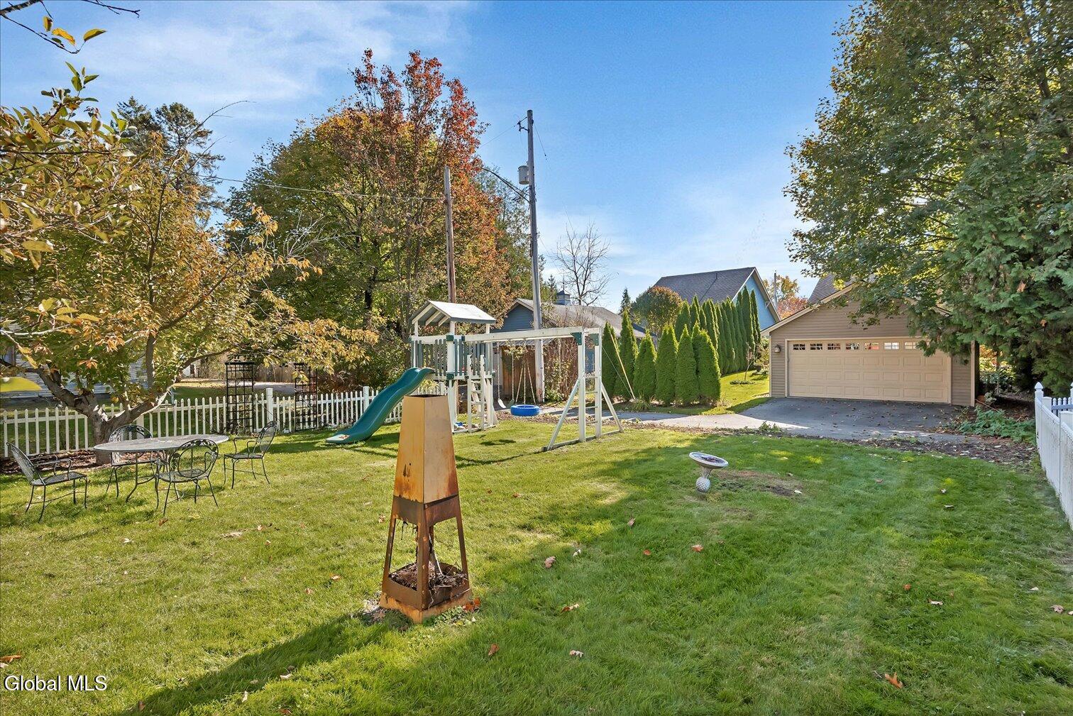 92 Oak Street Saratoga Springs NY 12866