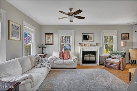 92 Oak Street Saratoga Springs NY 12866
