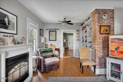 92 Oak Street Saratoga Springs NY 12866