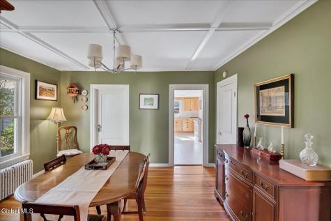 92 Oak Street Saratoga Springs NY 12866