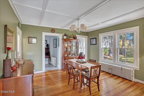 92 Oak Street Saratoga Springs NY 12866