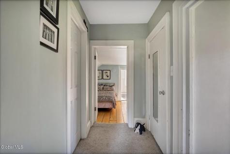 92 Oak Street Saratoga Springs NY 12866