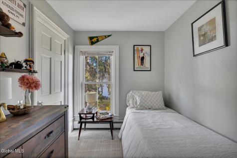 92 Oak Street Saratoga Springs NY 12866