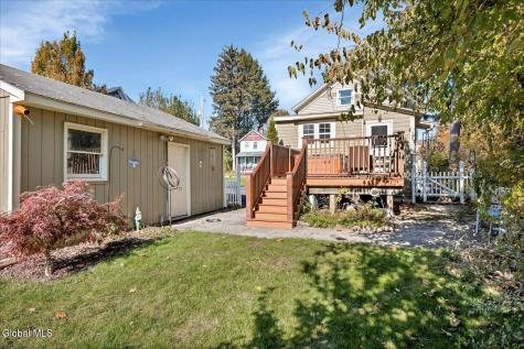 92 Oak Street Saratoga Springs NY 12866