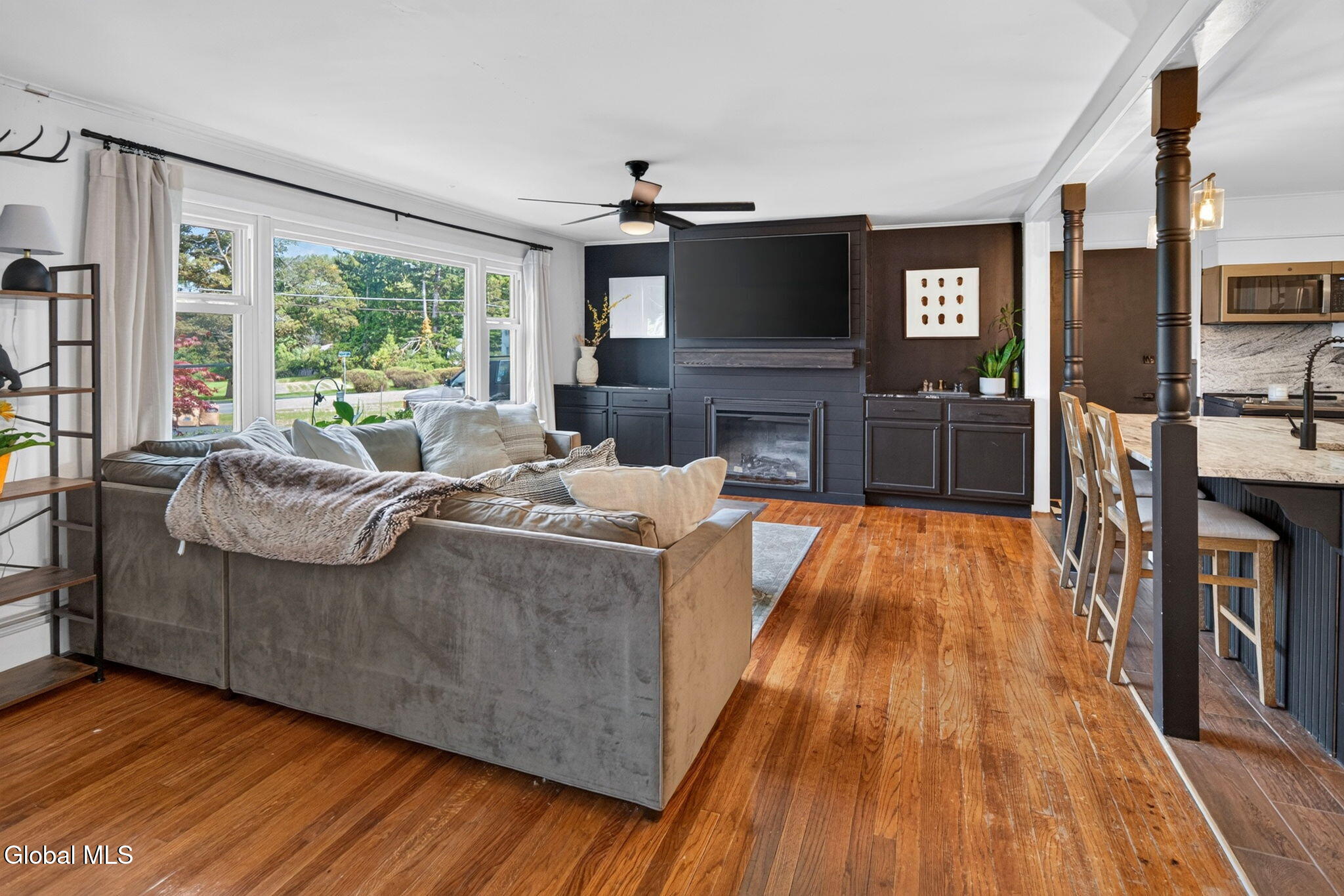 5900 Veeder Road Slingerlands NY 12159