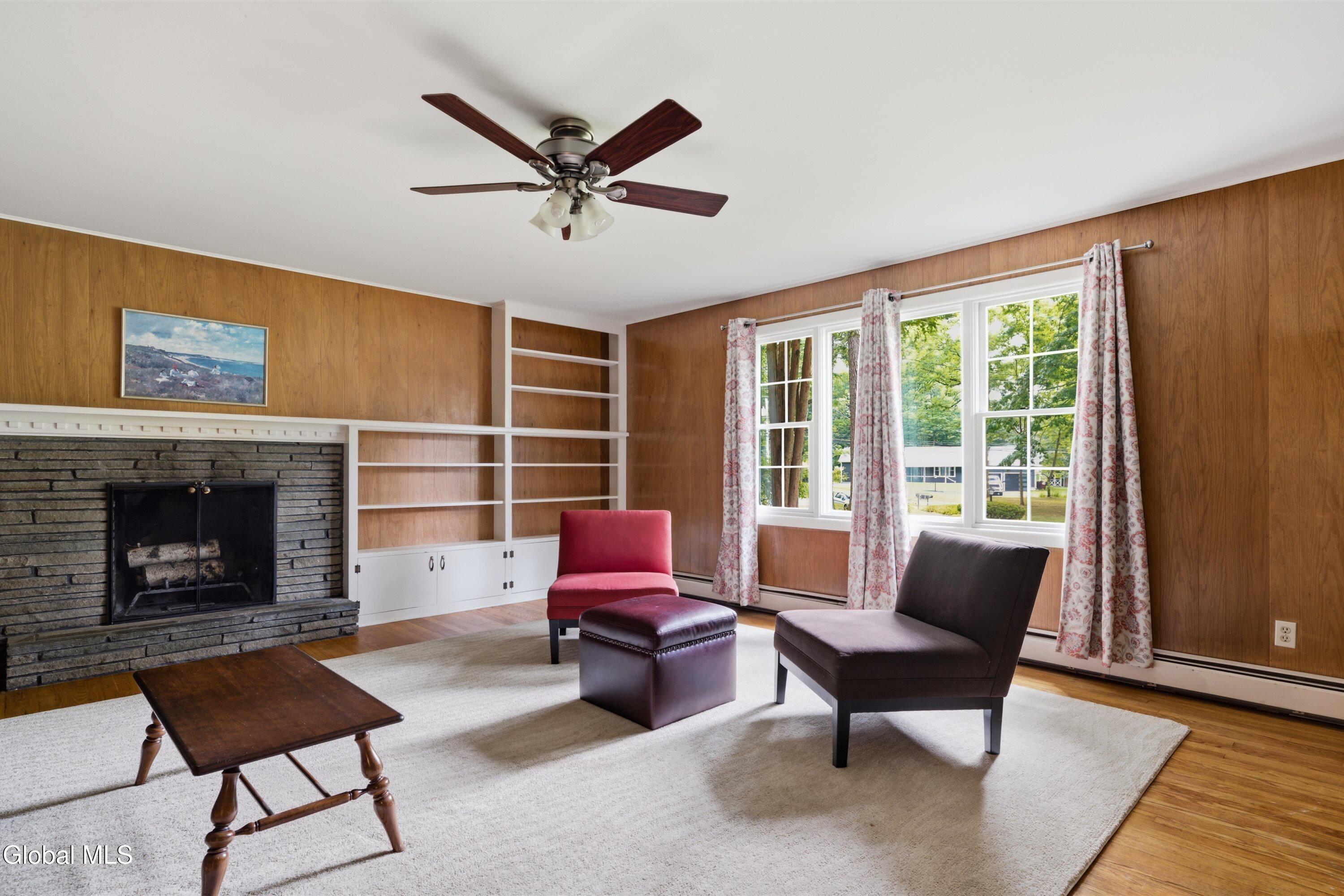 14 Barcelona Drive Clifton Park NY 12065