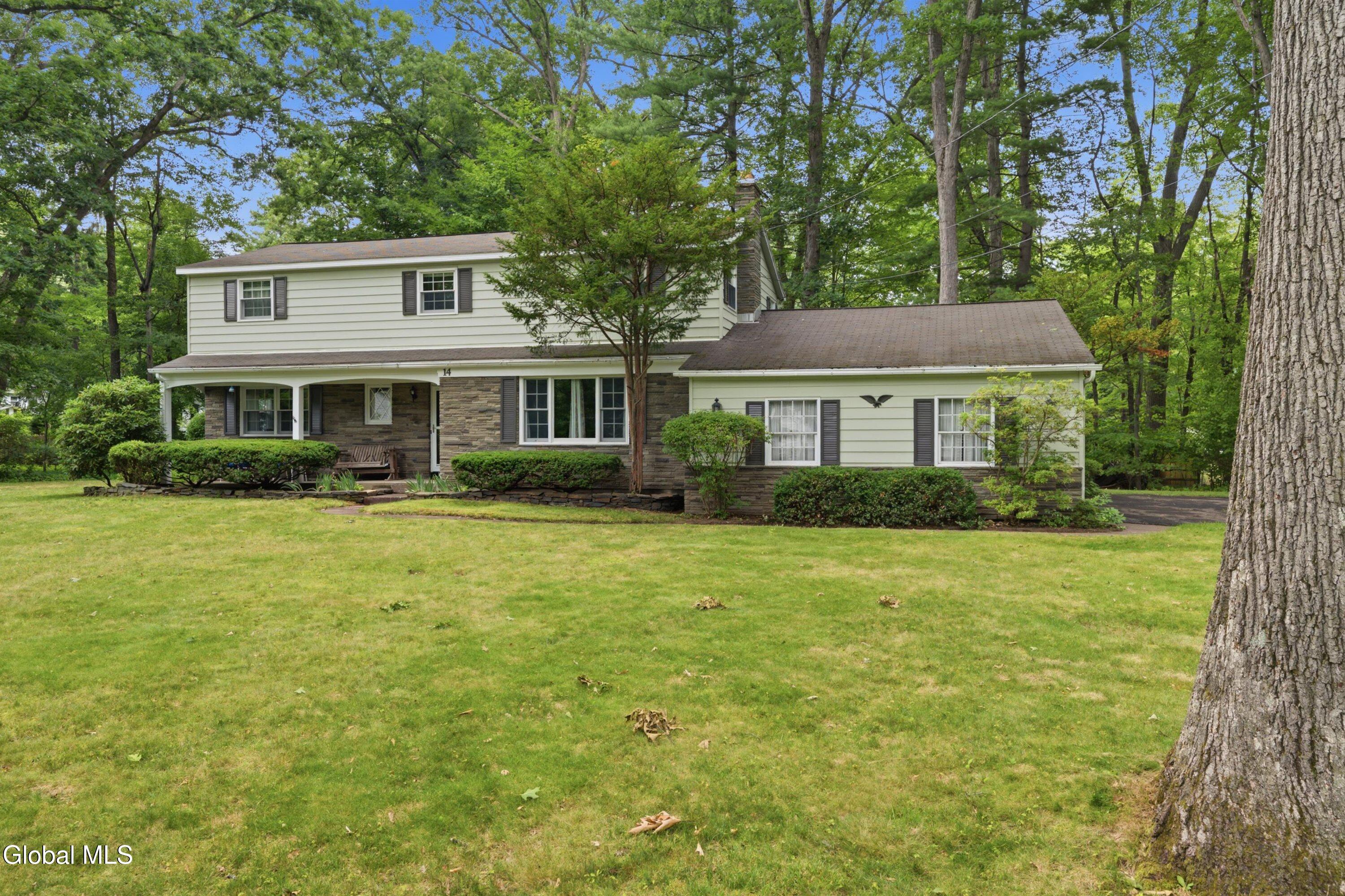 14 Barcelona Drive Clifton Park NY 12065