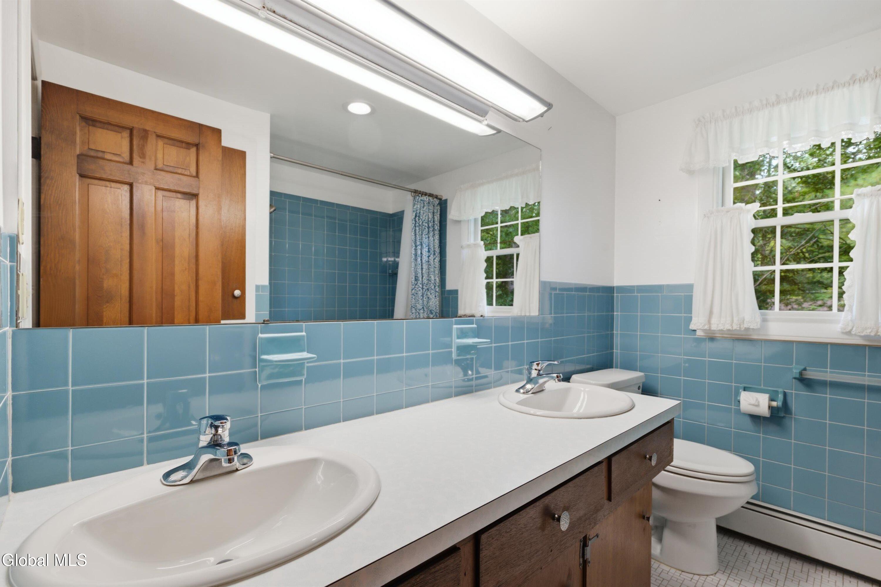 14 Barcelona Drive Clifton Park NY 12065