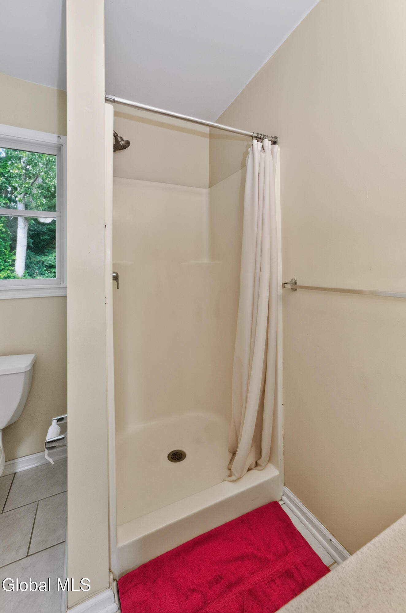 4 Cheshire Court Albany NY 12209