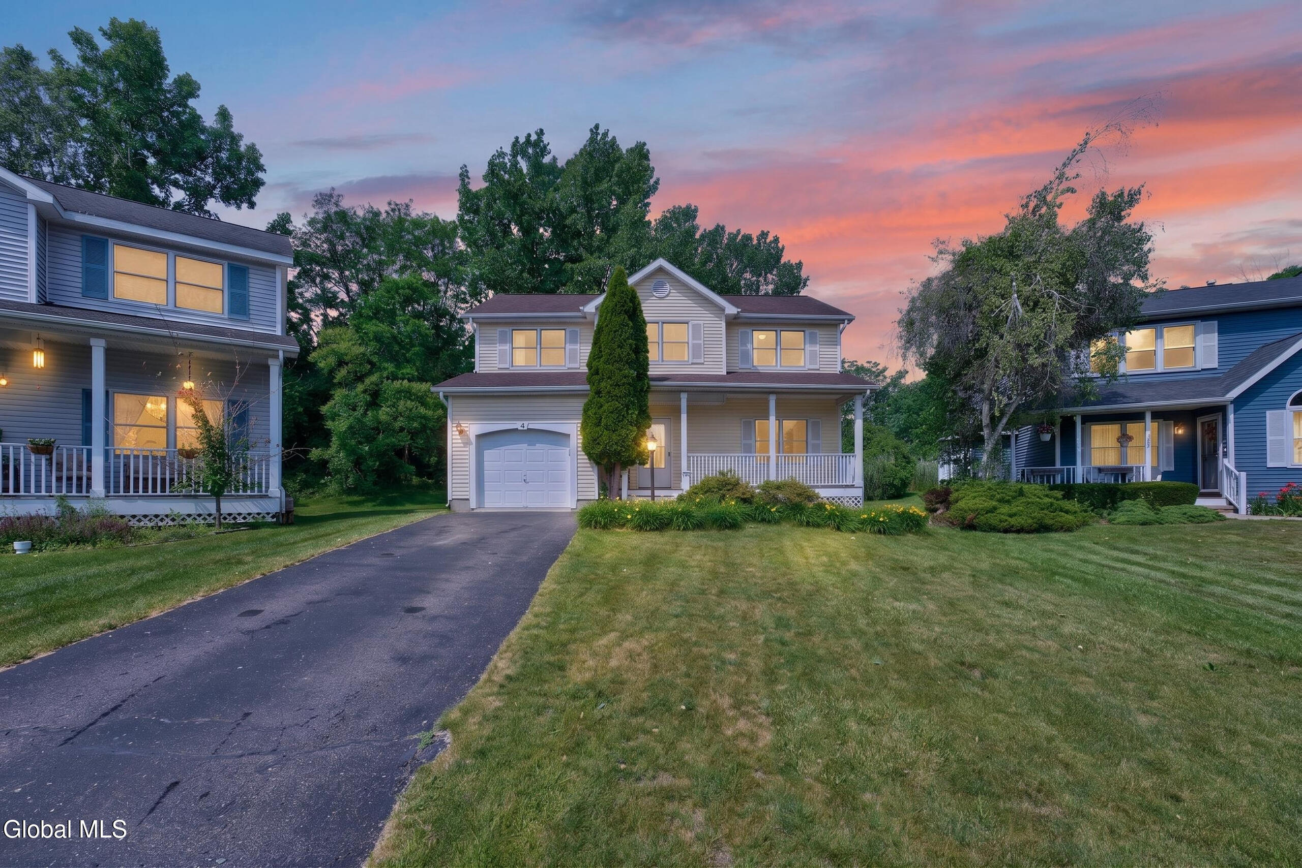 4 Cheshire Court Albany NY 12209