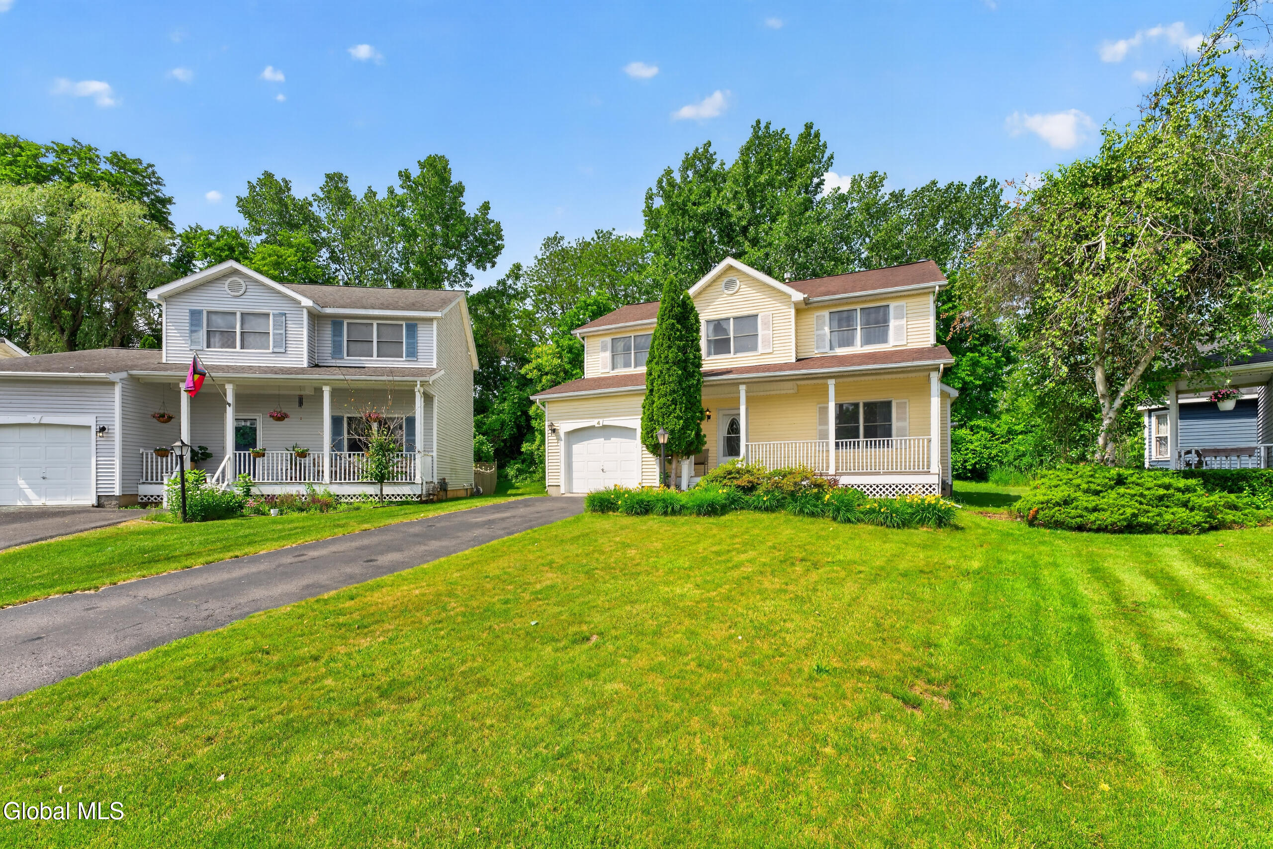 4 Cheshire Court Albany NY 12209