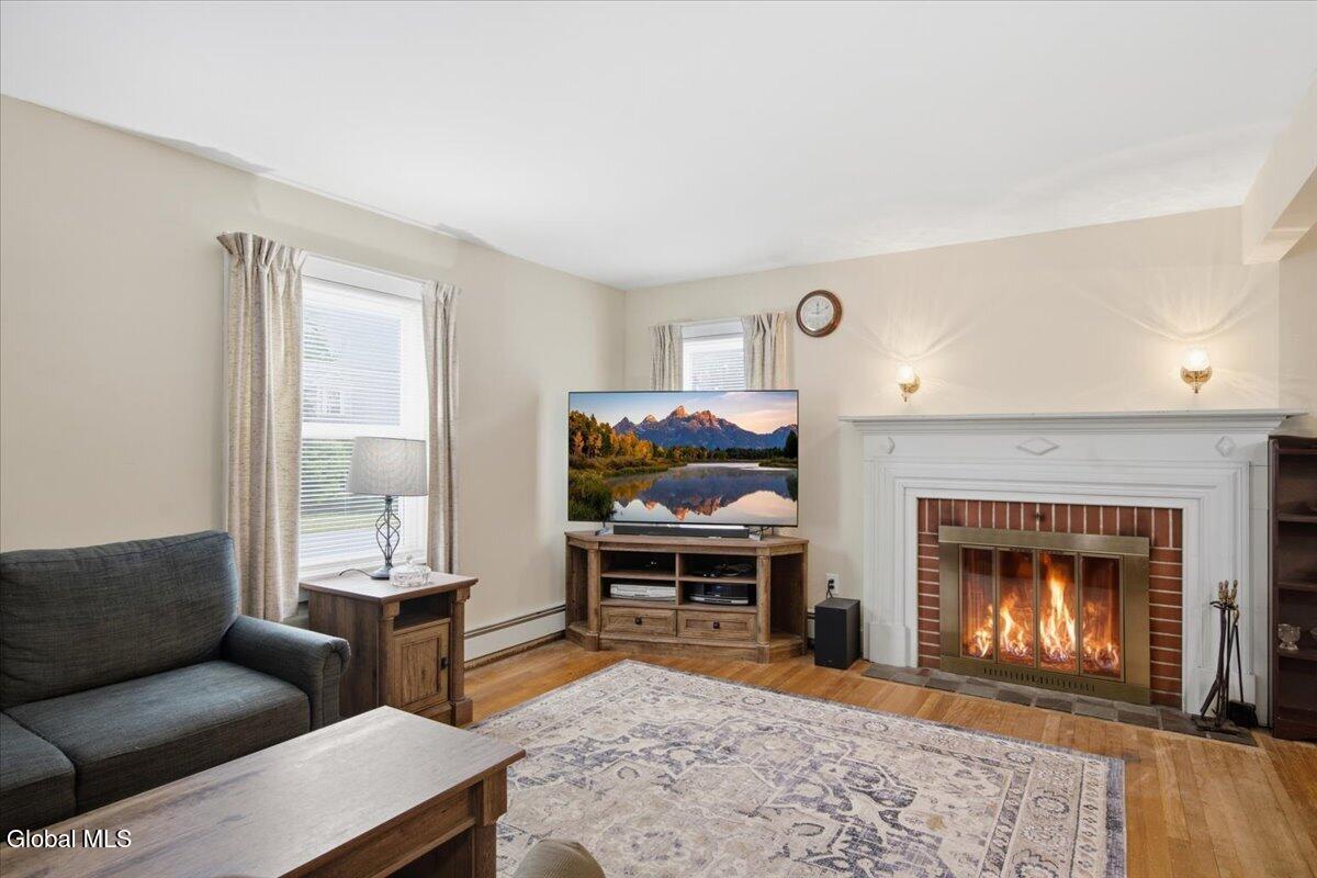 113 Gordon Road Schenectady NY 12306