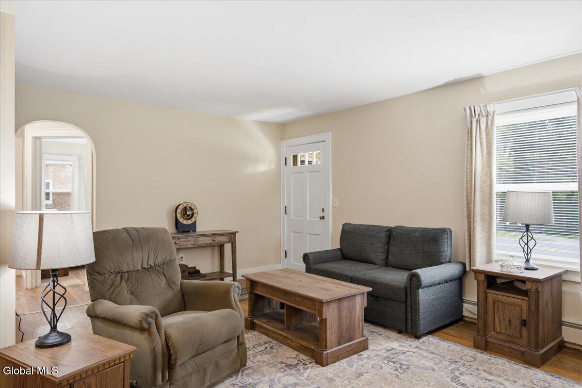 113 Gordon Road Schenectady NY 12306
