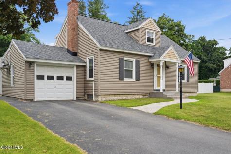113 Gordon Road Schenectady NY 12306