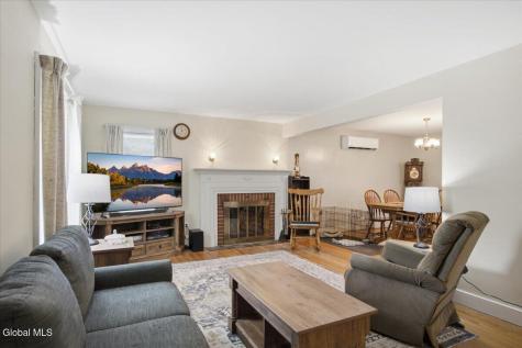 113 Gordon Road Schenectady NY 12306