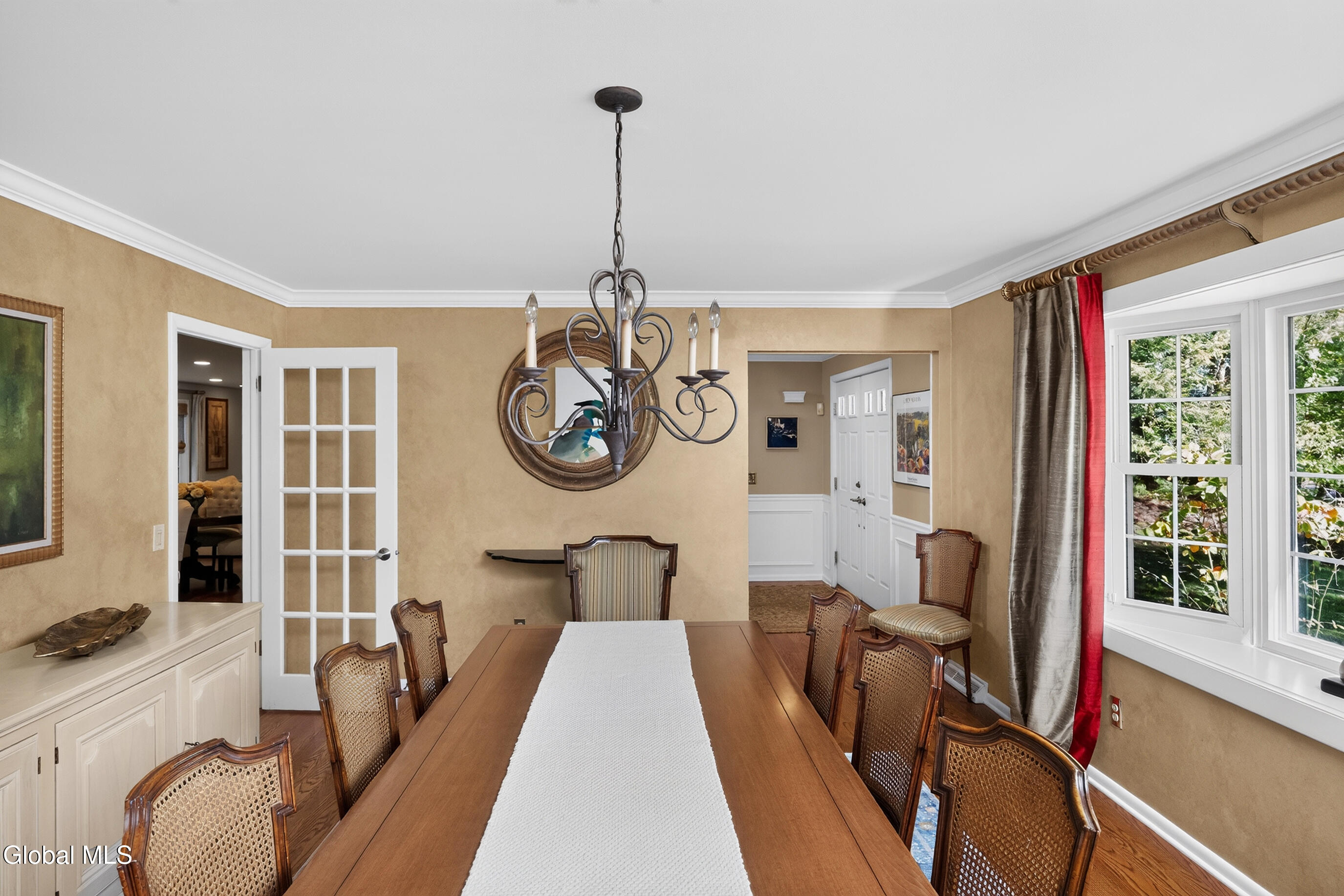20 Axbridge Lane Delmar NY 12054