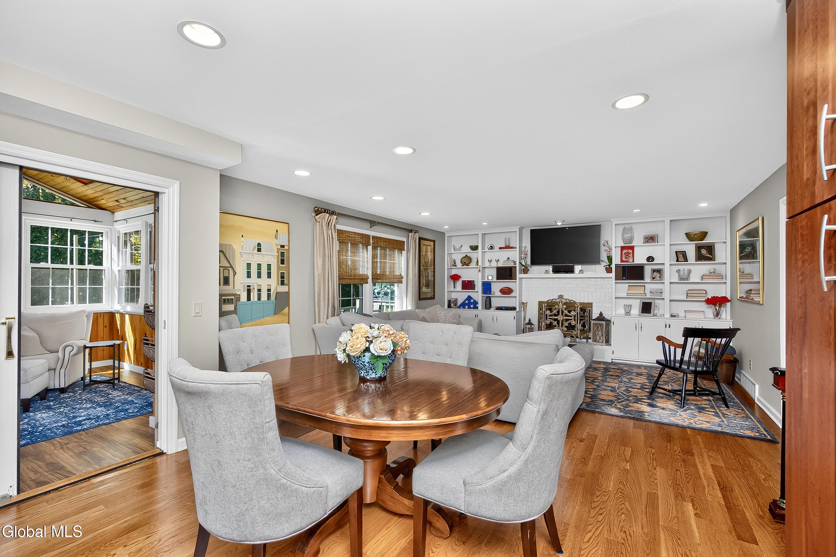 20 Axbridge Lane Delmar NY 12054