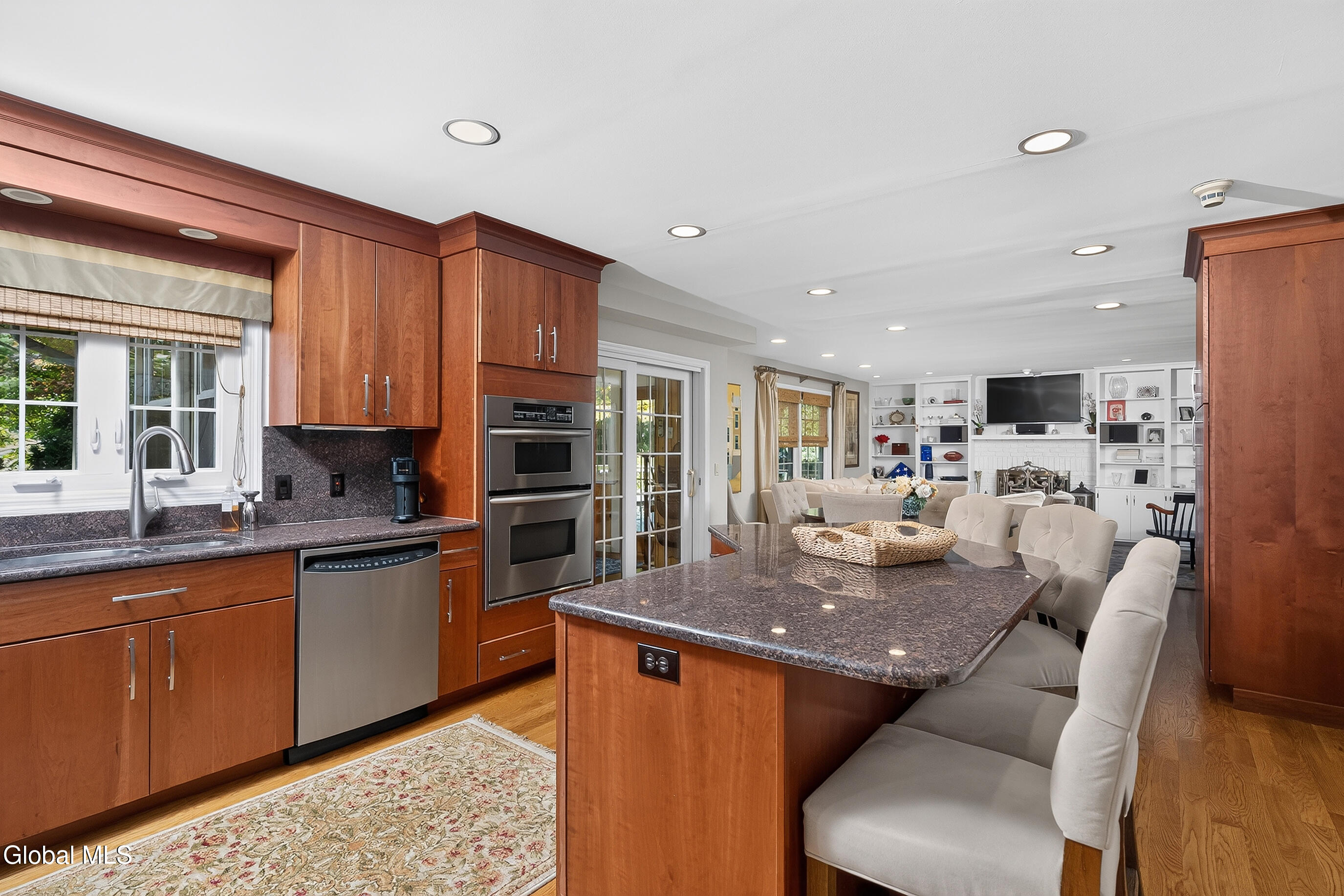 20 Axbridge Lane Delmar NY 12054